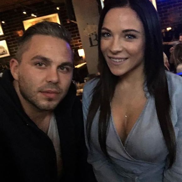 Meet your Posher, Carissa - Picture 1 of 1